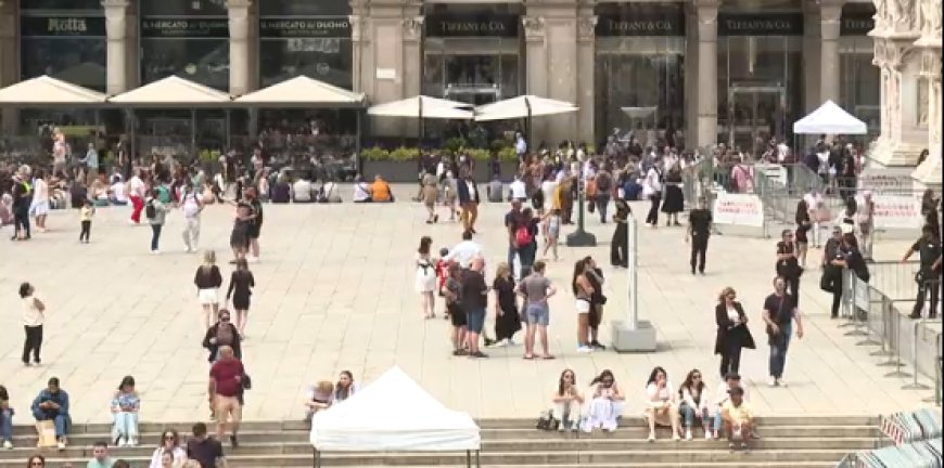 Settimana della Moda, il mondo della moda maschile osservato e narrato dai backstage.